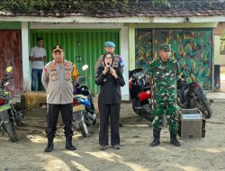 *Dukung Progam Presiden Prabowo, Polri – TNI dan Pemkab Way Kanan Gelar Kurve Bersihkan Lingkungan di Pasar Km. 02*